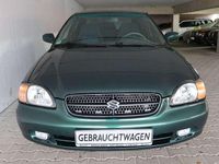 Gebraucht Suzuki Baleno 86 PS (63 kW) 2001 Grün Kleinwagen