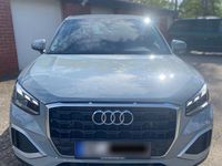 Second-hand Audi Q2 Advanced 150 CP (110 kW) 2023 Gri SUV