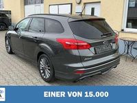 Gebraucht Ford Focus ST-Line 182 PS (133 kW) 2017 Grau metallic