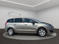 Gebraucht Peugeot 5008 131 PS (96 kW) 2015 Grau Van / Kleinbus