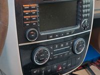 Gebraucht Mercedes R280 231 PS (169 kW) 2007 Schwarz Van / Kleinbus