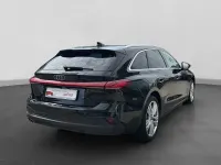 Gebraucht Audi A5 Comfort 204 PS (150 kW) 2025 Schwarz Kombi