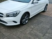 Gebraucht Mercedes CLA200 Shooting Brake 136 PS (100 kW) 2017 Andere farben Kombi