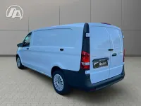 Gebraucht Mercedes Vito 163 PS (119 kW) 2025 Arktikweiß Van