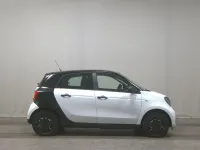 Gebraucht Smart ForFour Electric Drive 60 kW (82 PS) 2022 Weiss Limousine