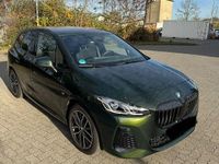 Gebraucht BMW 220 M Sport 170 PS (125 kW) 2024 Grün Kombi