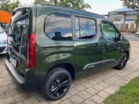 Neu Citroën Berlingo 110 PS (80 kW) 2025 Grün Van / Kleinbus