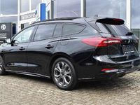 Gebraucht Ford Focus ST-Line 155 PS (114 kW) 2024 Obsidianschwarz metallic Kombi