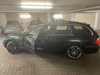 Gebraucht BMW 318 143 PS (105 kW) 2002 Grün Kombi