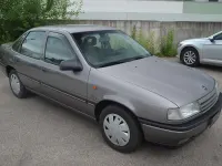 Usata Opel Vectra 90 CV (66 kW) 1992 Grigio Berlina