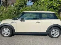 Gebraucht Mini ONE 75 PS (55 kW) 2009 Weiß Kleinwagen