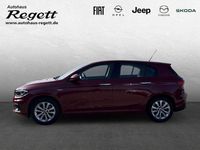 Usado Fiat Tipo Lounge 95 CV (69 kW) 2016 Rojo Familiar