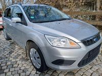 Gebraucht Ford Focus 101 PS (74 kW) 2009 Silber Kombi
