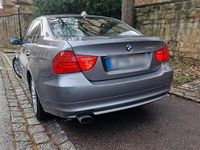 Gebraucht BMW 320 170 PS (125 kW) 2011 Grau Limousine