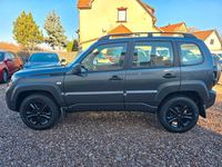 Gebraucht Lada Urban 83 PS (61 kW) 2023 Grau SUV