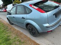 Usata Ford Focus 100 CV (73 kW) 2005 Blu Berlina