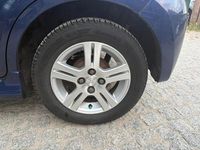 Gebraucht Daihatsu Sirion 70 PS (51 kW) 2008 Blau Kleinwagen