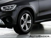 Gebraucht Mercedes GLC220 Exclusive 194 PS (142 kW) 2022 197 lack obsidianschwarz SUV