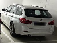 Gebraucht BMW 320 Advantage 190 PS (139 kW) 2019 Weiß Kombi