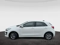 Gebraucht Kia Rio Vision 84 PS (61 kW) 2023 Weiss (clear white) Limousine