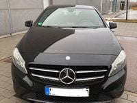 Gebraucht Mercedes A180 122 PS (89 kW) 2013 Schwarz Limousine