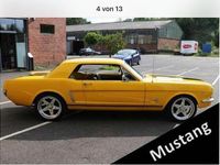 Gebraucht Ford Mustang 200 PS (147 kW) 1965 Gelb Coupé