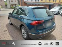 Gebraucht VW Tiguan Life 245 PS (180 kW) 2022 Blau SUV