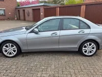 Gebraucht Mercedes C200 136 PS (100 kW) 2011 Grau Limousine