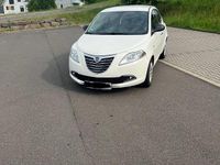 Second-hand Lancia Ypsilon 85 CP (62 kW) 2012 Alb Hatchback