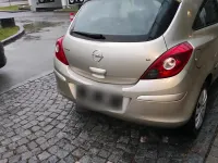 Usata Opel Corsa 70 CV (51 kW) 2006 Oro Utilitaria