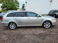 gebraucht Toyota Avensis Kombi 2.2 D-CAT Executive