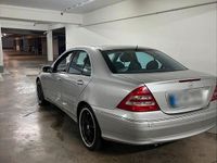 Gebraucht Mercedes C320 220 PS (161 kW) 2002 Grau Limousine