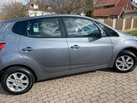 Gebraucht Hyundai ix20 90 PS (66 kW) 2013 Grau Kleinwagen