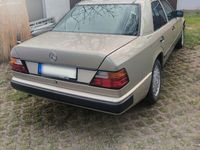 gebraucht Mercedes E200 W 124 mit H Kennzeichen