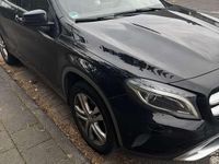 Gebraucht Mercedes GLA180 122 PS (89 kW) 2016 SUV