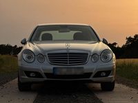 Gebraucht Mercedes E200 184 PS (135 kW) 2007 Silber Limousine