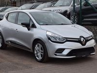Gebraucht Renault Clio IV LIMITED 76 PS (55 kW) 2019 Grau Limousine