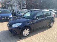 Gebraucht Dacia Sandero 75 PS (55 kW) 2012 Blau Kleinwagen