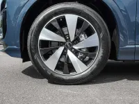Neu Audi Q6 Sportback e-tron Business 225 kW (306 PS) 2026 Blau SUV