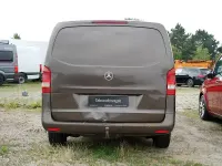 Gebraucht Mercedes Vito 190 PS (139 kW) 2017 Braun Van