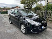 Second-hand Ford B-MAX Titanium 125 CP (91 kW) 2017 Negru Monovolum