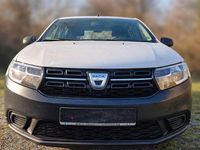 Gebraucht Dacia Sandero 73 PS (53 kW) 2017 Weiß Limousine