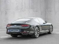 Neu Bentley Continental 680 PS (500 kW) 2025 Grün Coupé