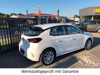 Gebraucht Opel Corsa-e 100 kW (136 PS) 2022 Weiß Kleinwagen