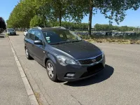 Gebraucht Kia Ceed Sportswagon 116 PS (85 kW) 2012 Grau Kombi