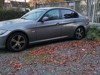 Gebraucht BMW 318 143 PS (105 kW) 2009 Grau Limousine