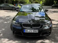Gebraucht BMW 318 143 PS (105 kW) 2011 Schwarz Limousine