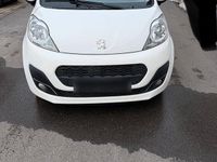 Gebraucht Peugeot 107 68 PS (50 kW) 2012 Weiß Kleinwagen