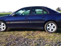 Gebraucht Opel Omega Edition 170 PS (125 kW) 1999 Blau Limousine