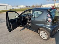 Gebraucht Citroën C1 68 PS (50 kW) 2012 Grau Kleinwagen